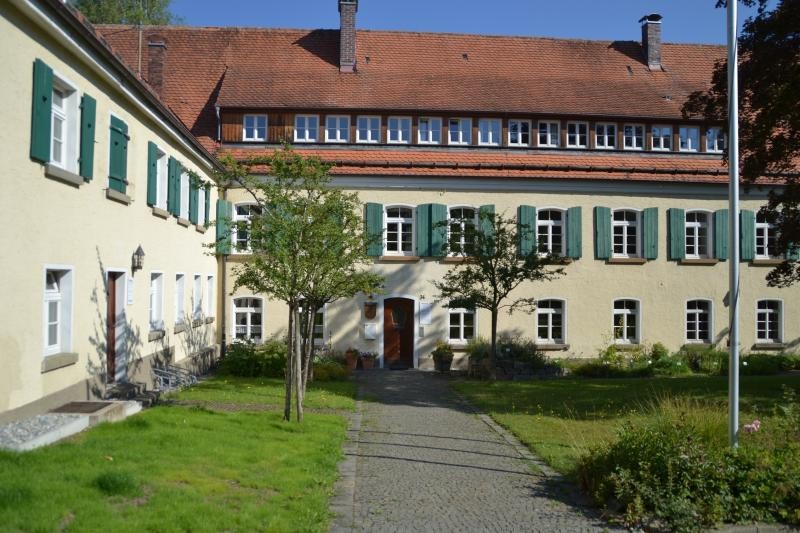 Foto des historischen Gebäudes, in dem das Ernährungszentrum in Bad Waldsee untergebracht ist